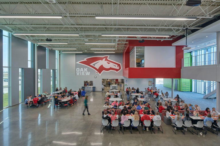 Cafeteria with overhead teacher planning space